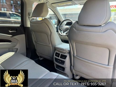 Used 2017 Acura MDX SH-AWD w/ Technology Package image 12