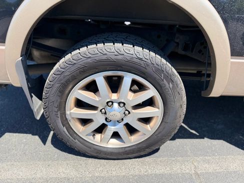Used 2013 Ford F150 King Ranch w/ King Ranch Luxury Pkg AWD/4WD image 8