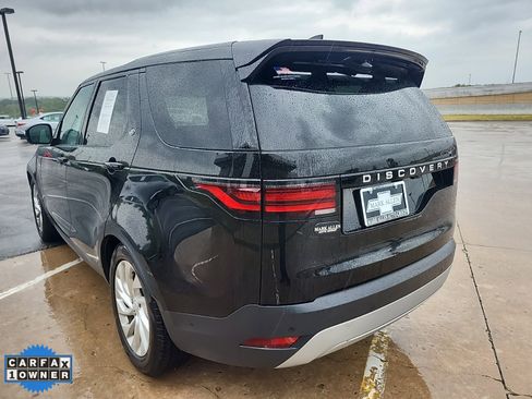 Used 2024 Land Rover Discovery S image 4