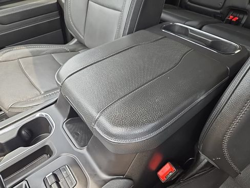 Used 2024 GMC Sierra 1500 Denali AWD/4WD image 38