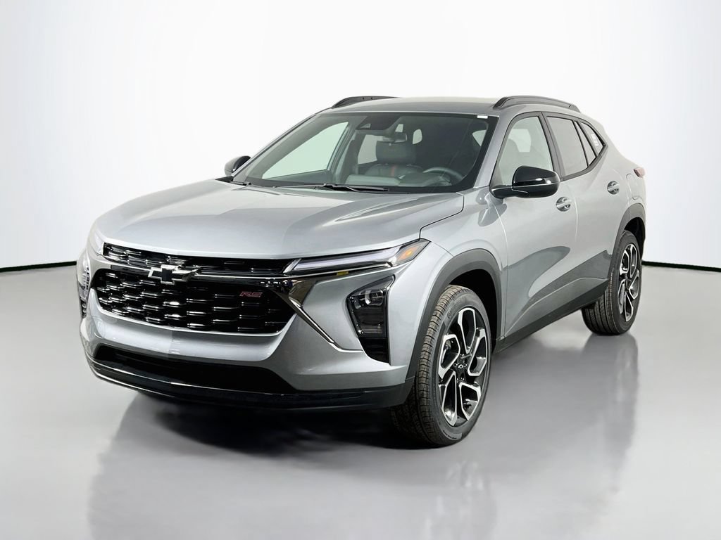 New 2026 Chevrolet Trax RS w/ Driver Confidence Package FWD image 2