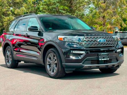 Used 2022 Ford Explorer XLT w/ Equipment Group 202A