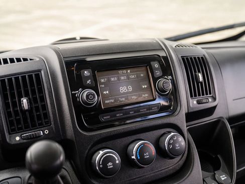 Used 2018 RAM ProMaster 2500 image 39