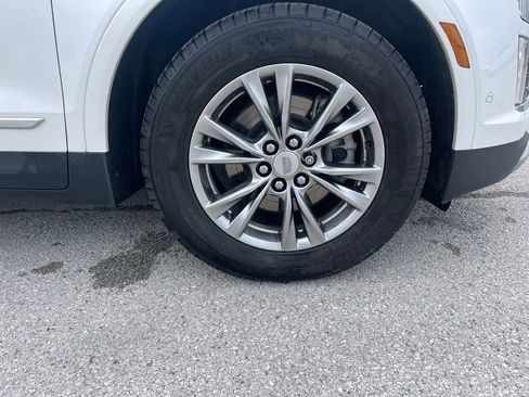 Used 2021 Cadillac XT5 Premium Luxury image 12