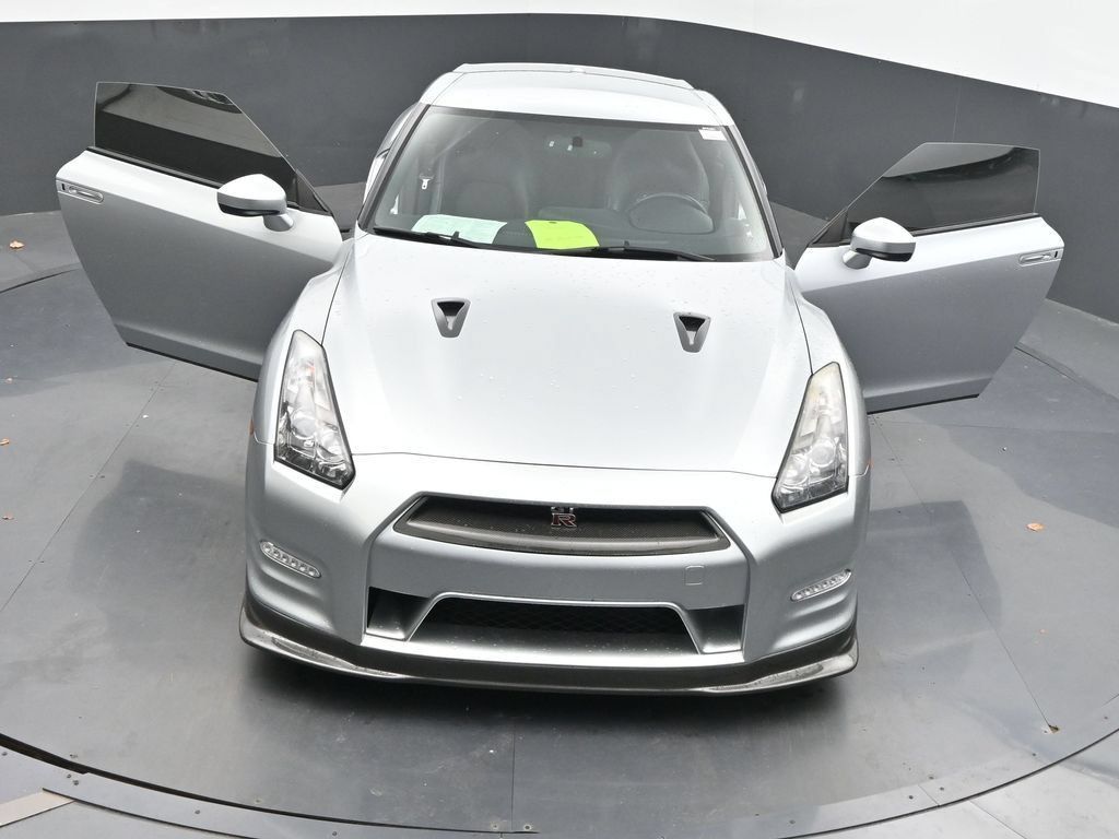 Used 2012 Nissan GT-R Premium AWD/4WD image 61
