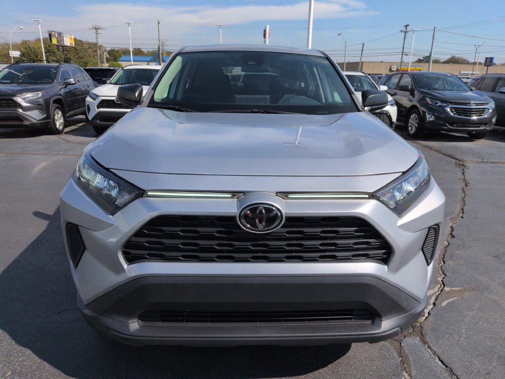 Used 2022 Toyota RAV4 LE FWD image 8