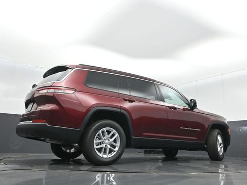 New 2026 Jeep Grand Cherokee L Laredo AWD/4WD image 37
