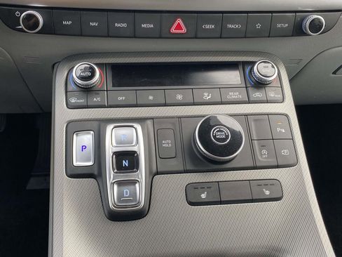 Used 2024 Hyundai Palisade SEL FWD image 30
