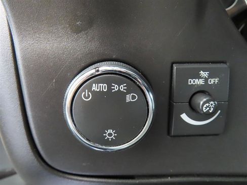 Used 2021 Chevrolet Express 2500 w/ Driver Convenience Package RWD image 17