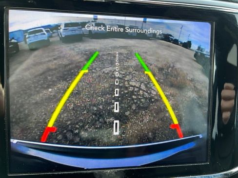 Used 2021 Jeep Grand Cherokee Limited image 39