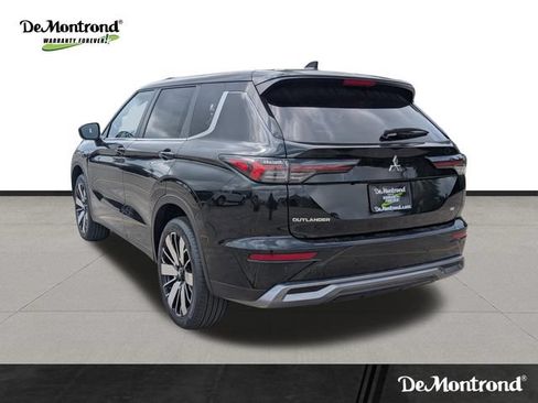 New 2026 Mitsubishi Outlander SE FWD image 7