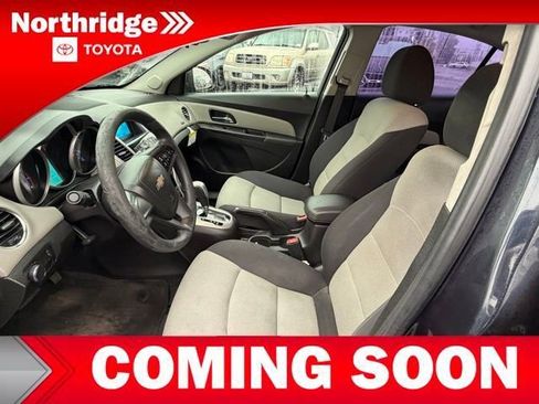 Used 2016 Chevrolet Cruze LS image 5