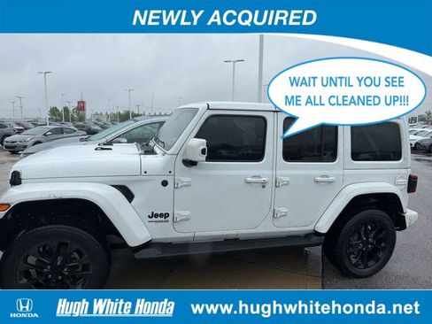 Used 2021 Jeep Wrangler Unlimited Sahara AWD/4WD image 1