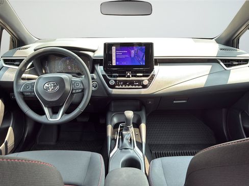 Used 2026 Toyota Corolla SE FWD image 13