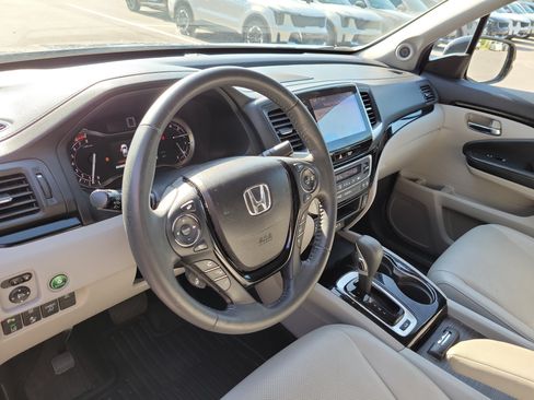 Used 2019 Honda Ridgeline RTL-E image 22