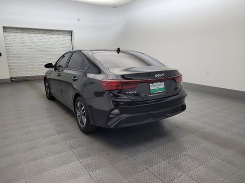 Used 2024 Kia Forte LXS FWD image 5