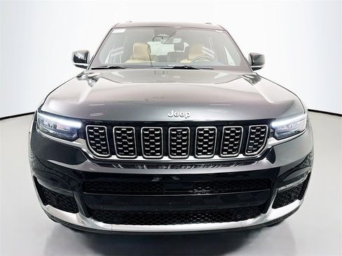 New 2025 Jeep Grand Cherokee L Summit image 2