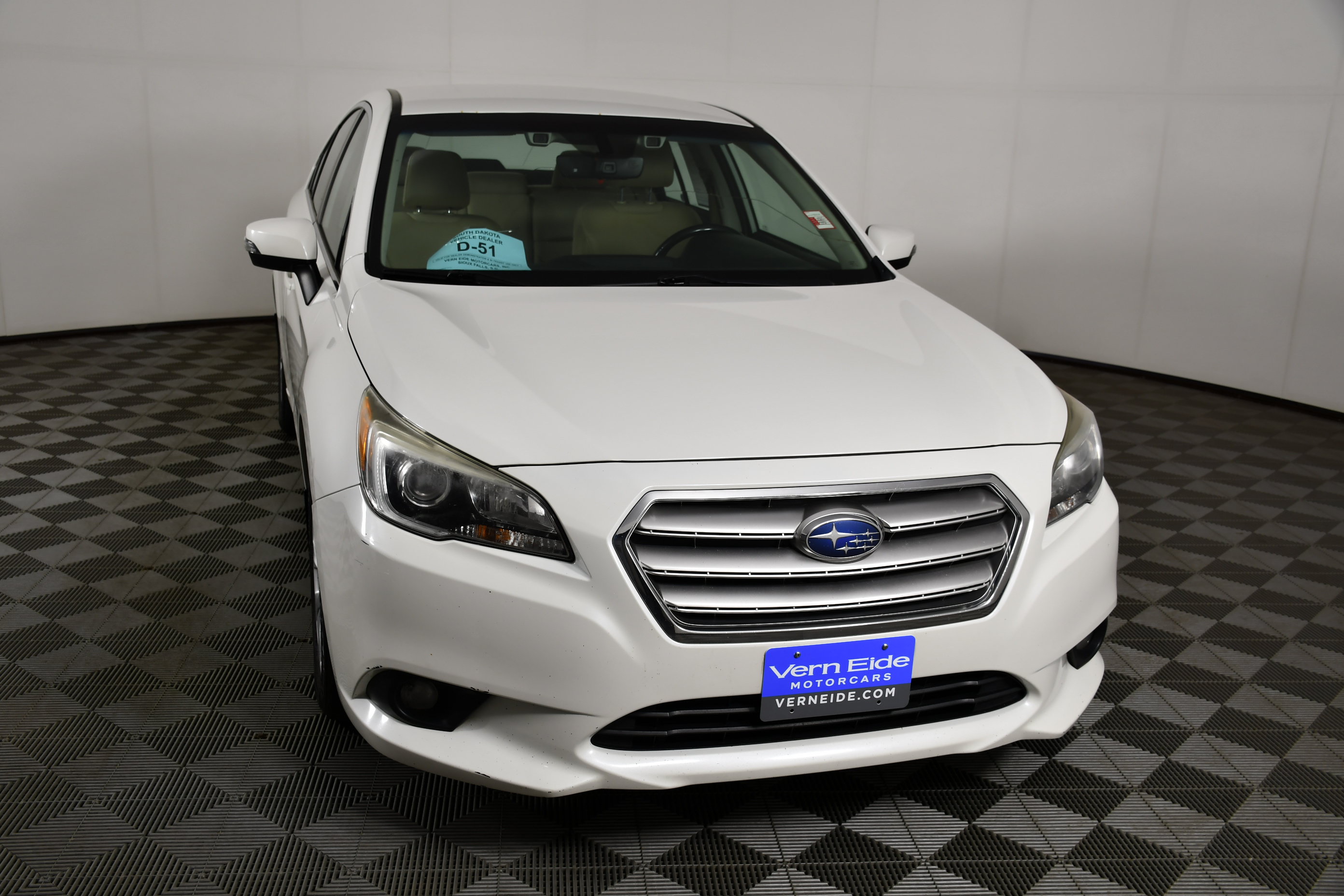 Used 2017 Subaru Legacy 2.5i Premium AWD/4WD image 3