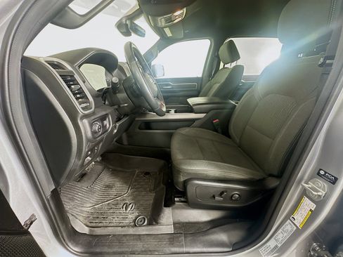 Used 2022 RAM 1500 Big Horn AWD/4WD image 13