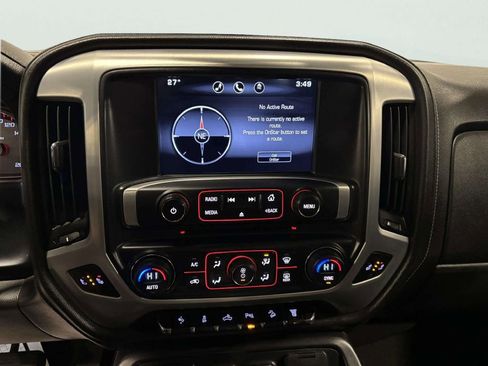 Used 2015 GMC Sierra 2500 SLE image 28