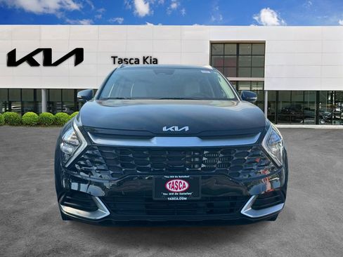Used 2023 Kia Sportage EX AWD/4WD image 2