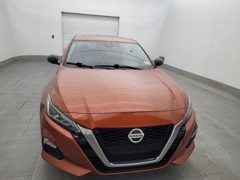 Used 2020 Nissan Altima 2.5 SR w/ Premium Package image 14