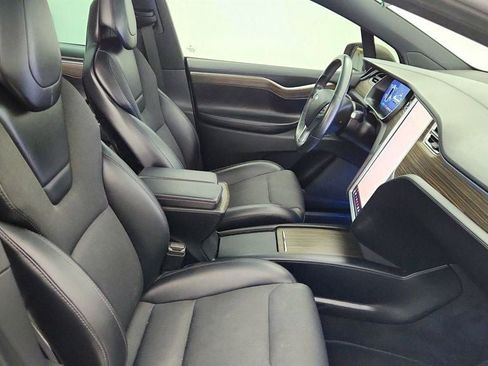 Used 2016 Tesla Model X 90D image 31
