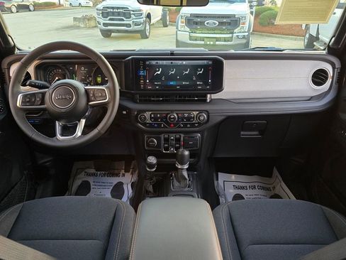 Used 2025 Jeep Wrangler Unlimited Sahara w/ Safety Group image 24