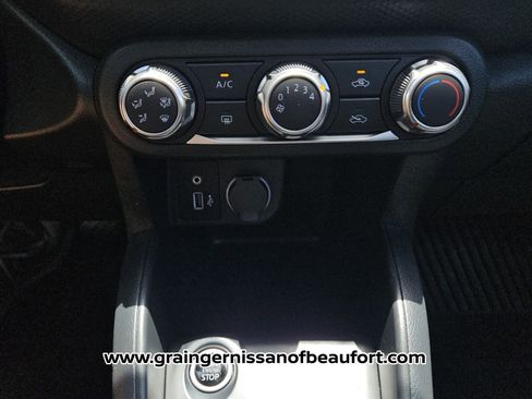 Used 2024 Nissan Kicks S FWD image 10