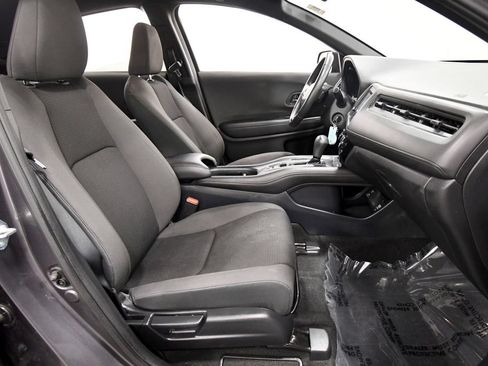 Certified 2021 Honda HR-V Sport image 17