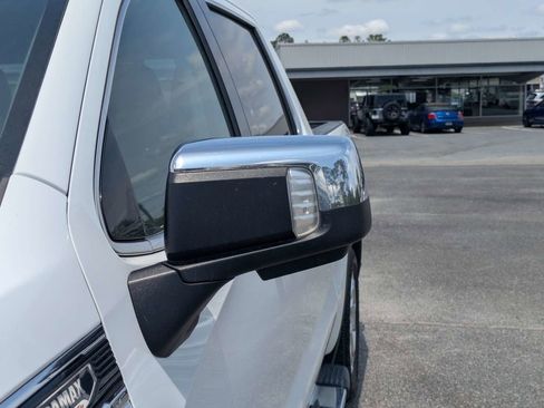 Used 2022 GMC Sierra 1500 SLT w/ SLT Premium Plus Package AWD/4WD image 12