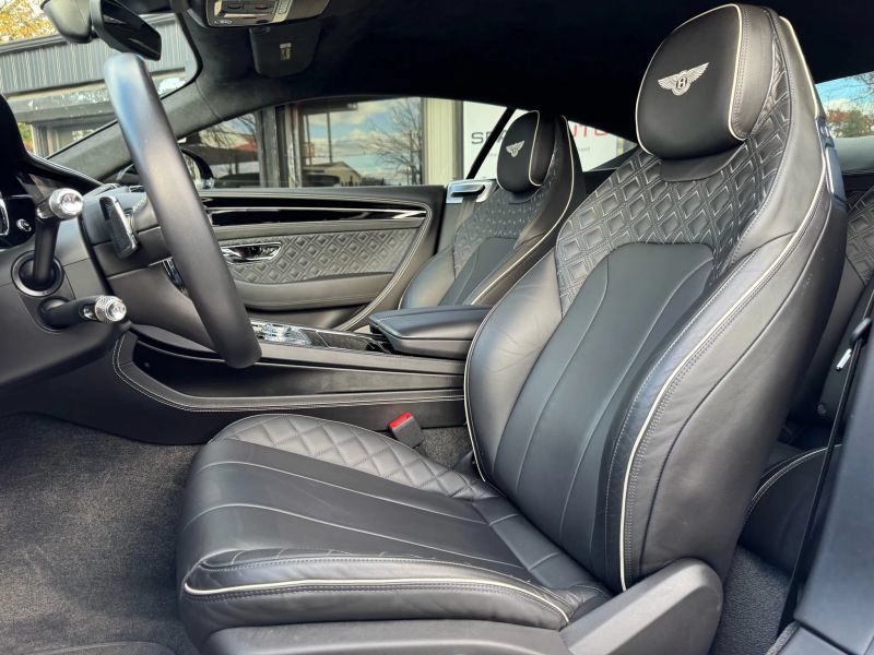 Used 2022 Bentley Continental GT AWD/4WD image 17