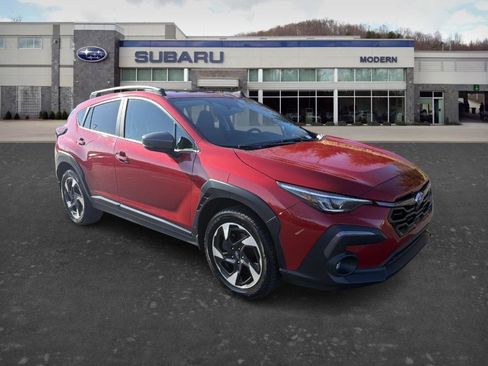 Used 2024 Subaru Crosstrek 2.5i Limited w/ Crosstrek Mirror Package AWD/4WD image 3