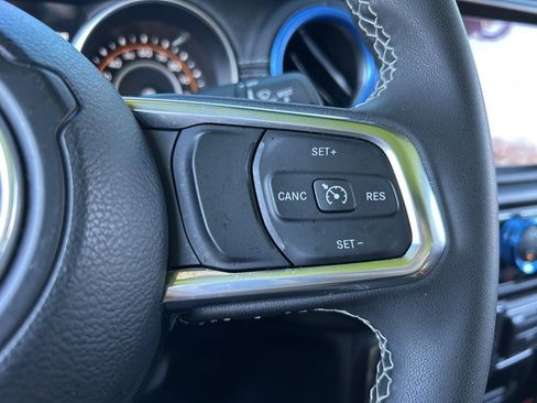 Used 2023 Jeep Gladiator Overland w/ Popular Equipment Package image 33