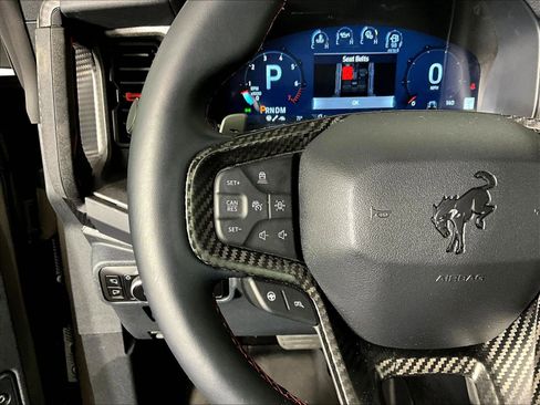 Used 2025 Ford Bronco Raptor AWD/4WD image 11