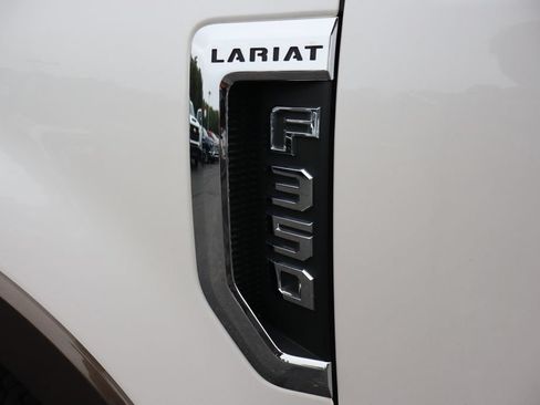 Used 2017 Ford F350 Lariat w/ Lariat Ultimate Package AWD/4WD image 37