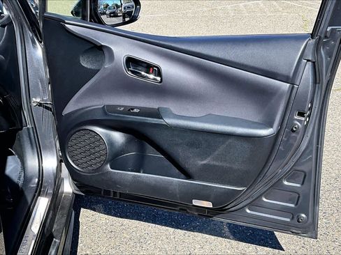 Used 2017 Toyota Prius Prime Advanced image 22