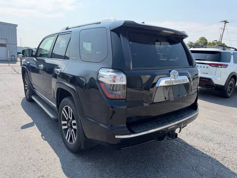 Used 2017 Toyota 4Runner Limited AWD/4WD image 22