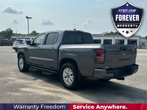 Used 2022 Nissan Frontier SV AWD/4WD image 4