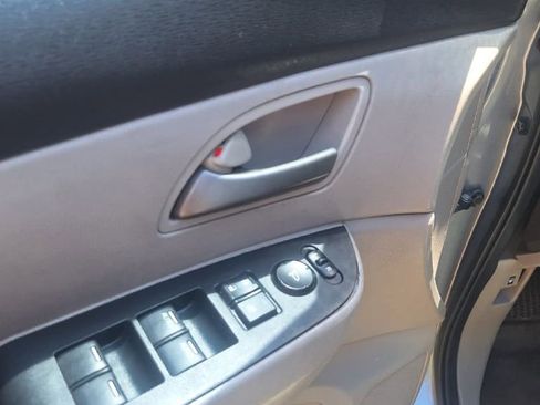 Used 2012 Honda Odyssey EX-L image 21