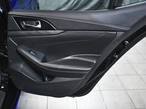 Used 2019 Nissan Maxima 3.5 SL w/ Floor Mat Group image 13