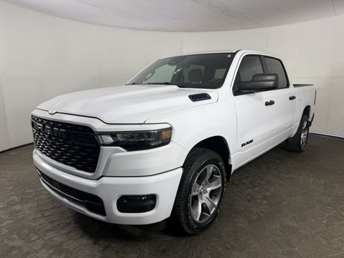 Used 2025 RAM 1500 Tradesman AWD/4WD image 3