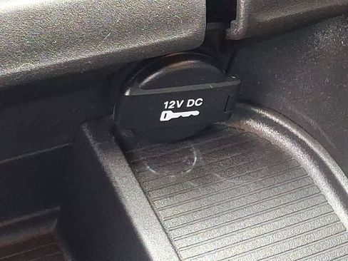 Used 2017 RAM 1500 Big Horn image 25