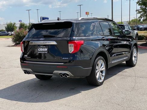 Used 2023 Ford Explorer Platinum w/ Technology Package AWD/4WD image 7