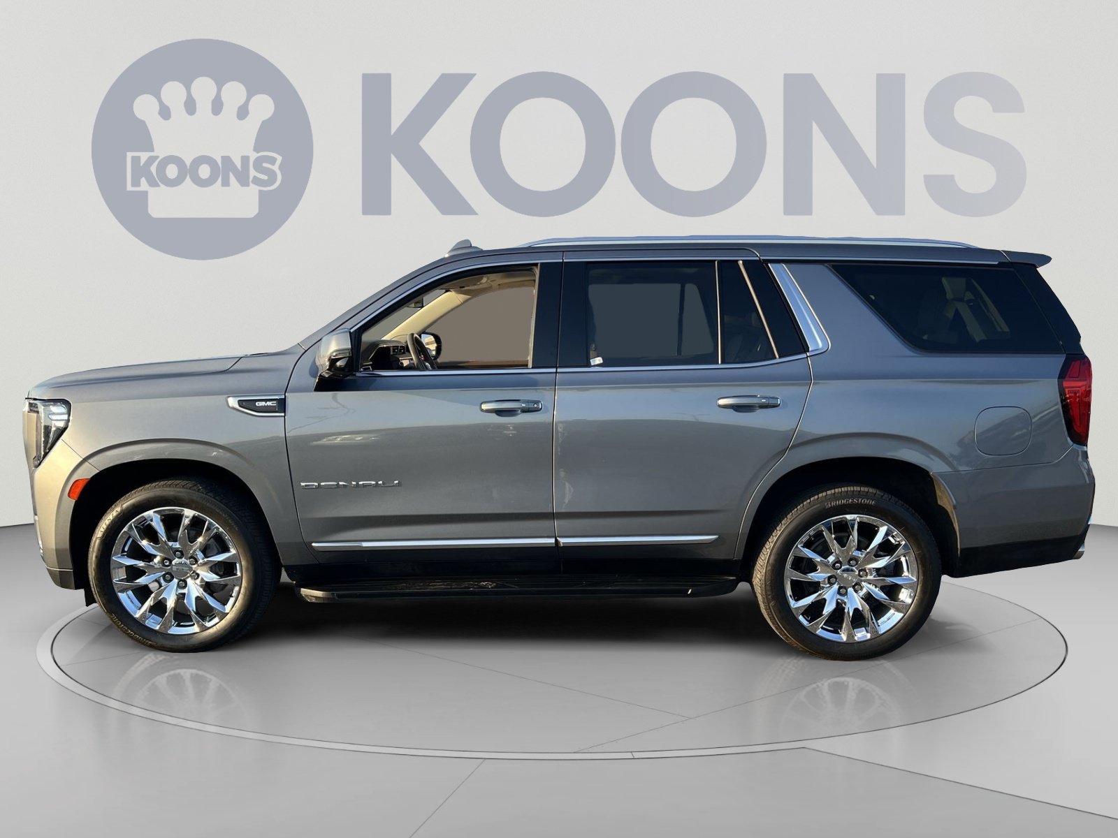 Used 2021 GMC Yukon Denali AWD/4WD image 2