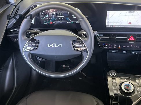 Certified 2023 Kia Niro Wind FWD image 15