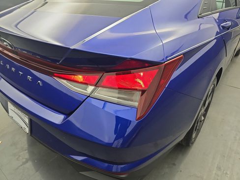 Used 2023 Hyundai Elantra SEL w/ Convenience Package FWD image 16