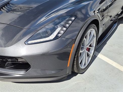 Used 2018 Chevrolet Corvette Grand Sport image 11
