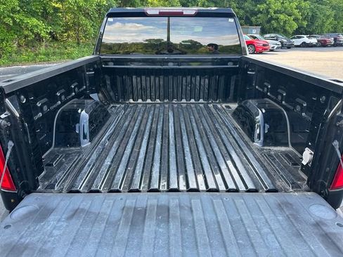 Used 2021 Chevrolet Silverado 1500 Custom AWD/4WD image 28