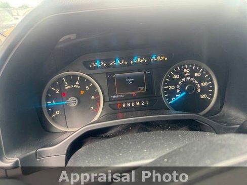 Used 2016 Ford F150 XLT w/ Equipment Group 302A Luxury RWD image 15